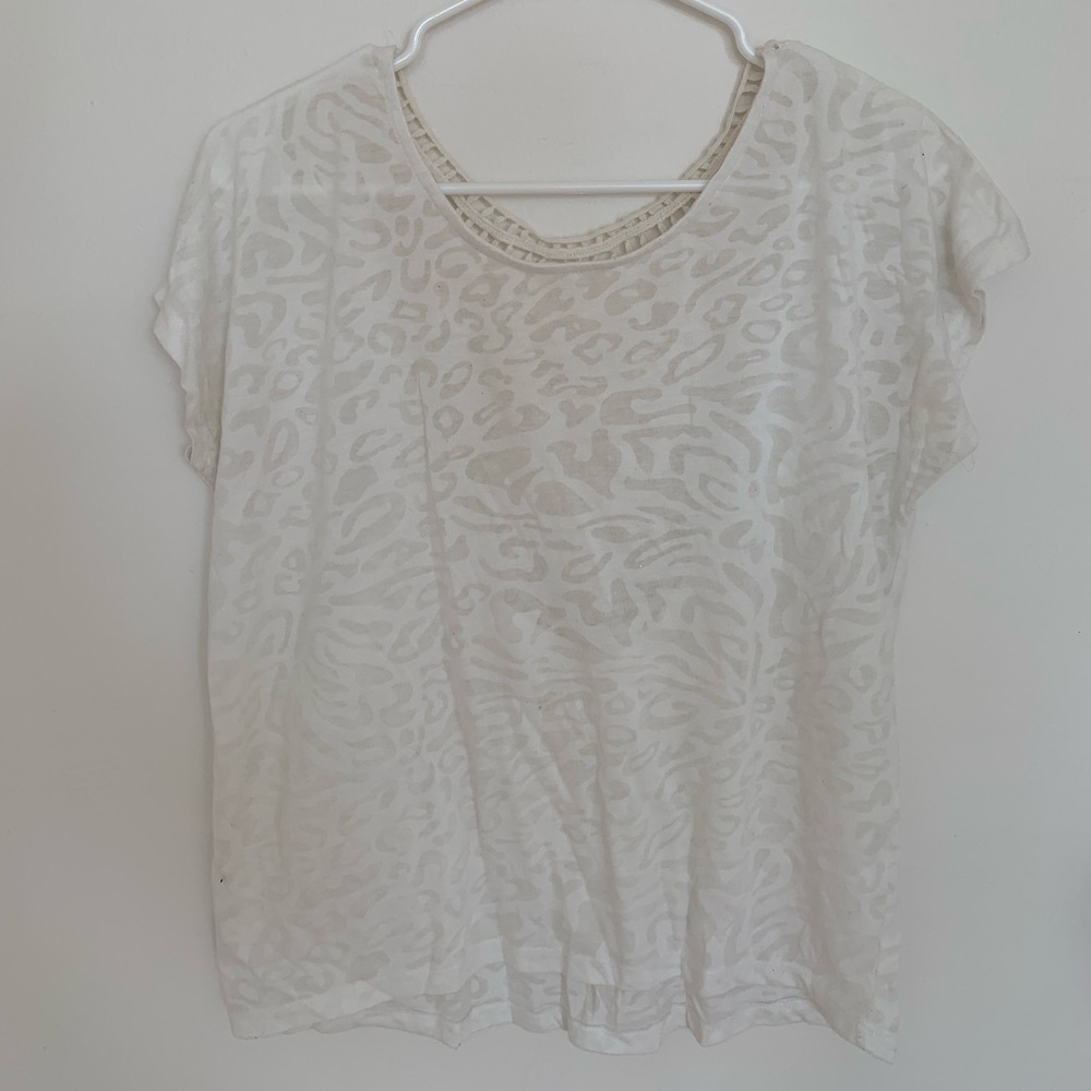 White Leopard Short Sleeve Tee with Lace Detail on the Back